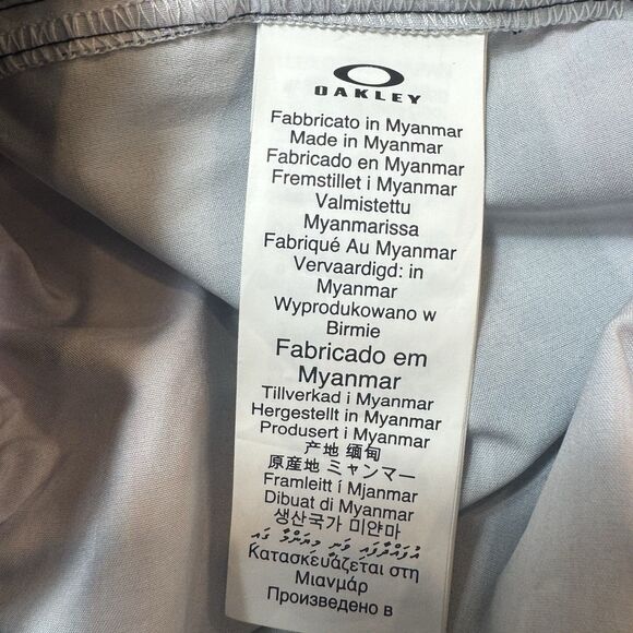 Oakley Hydrolix Boardshorts Swim Trunks Size L Stripe Purple Navy Marlin RC 20” - Picture 7 of 9